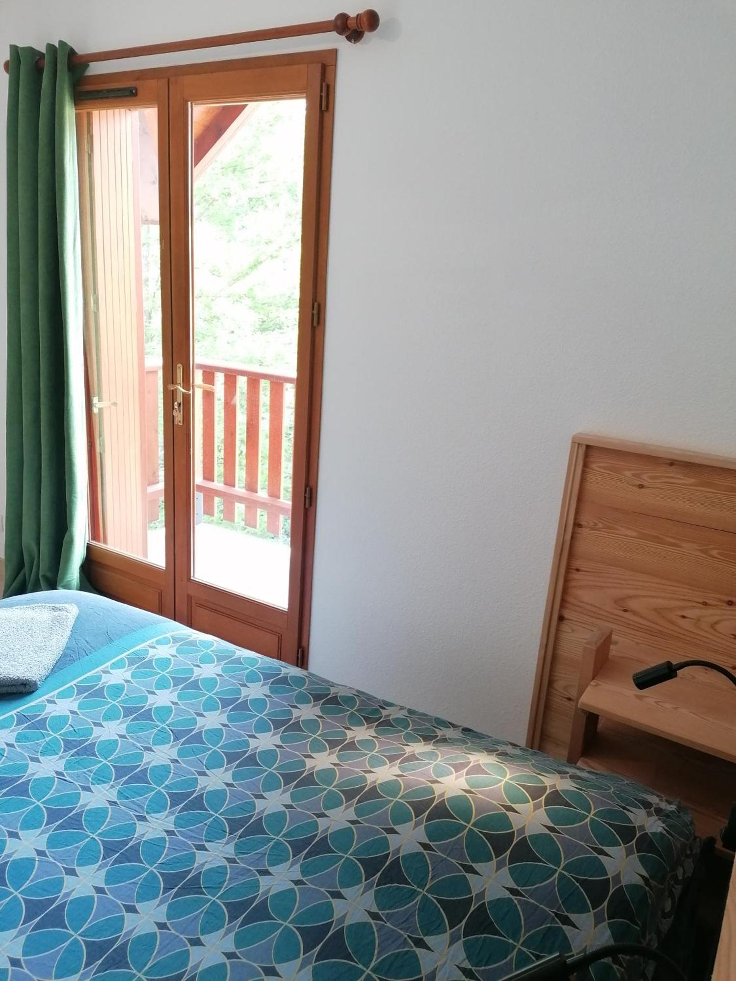 T3 Au Plan D'Eau D'Embrun Avec Garage Et Terrasse 아파트 객실 사진